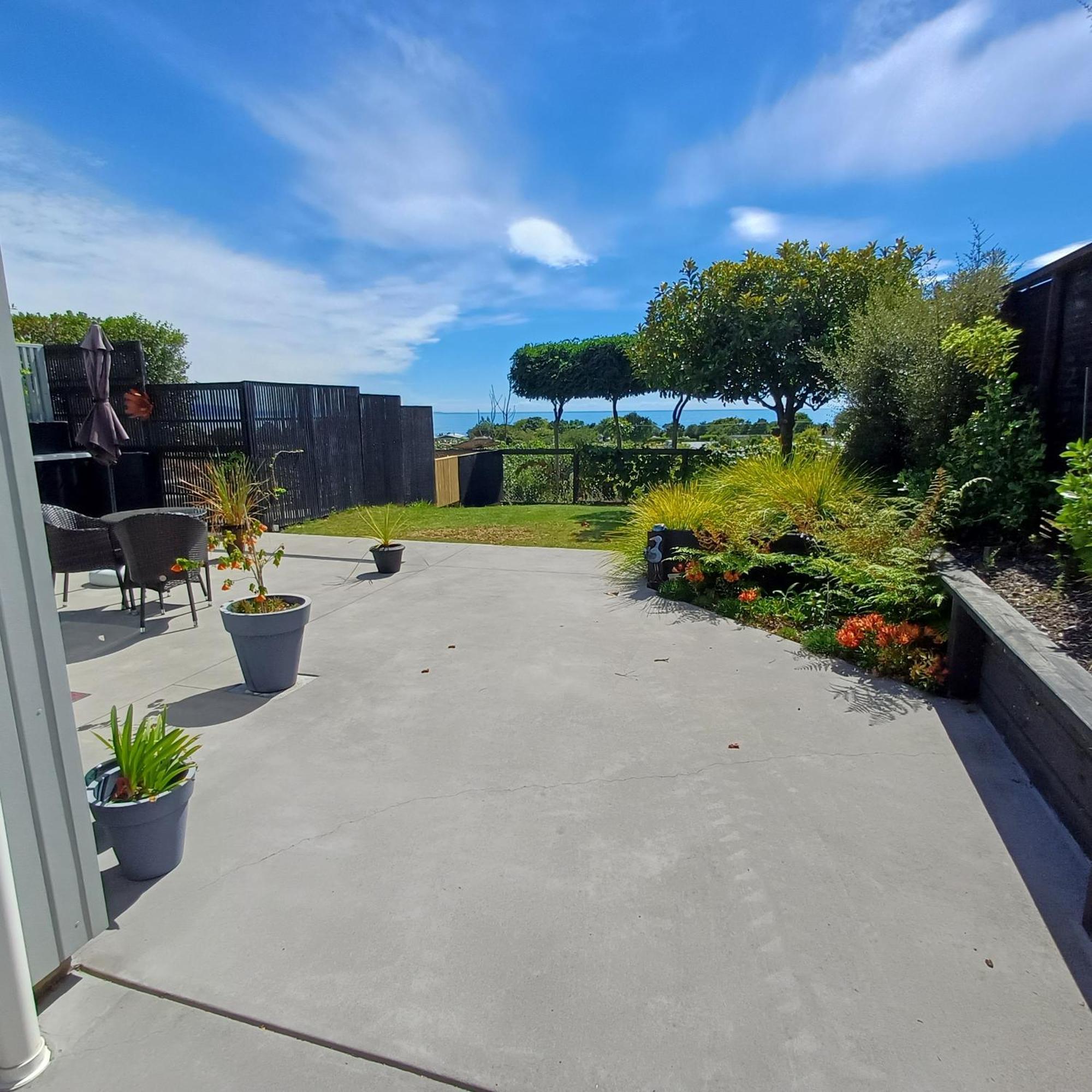 Seascape Hideaway Pohara Apartment Exterior photo